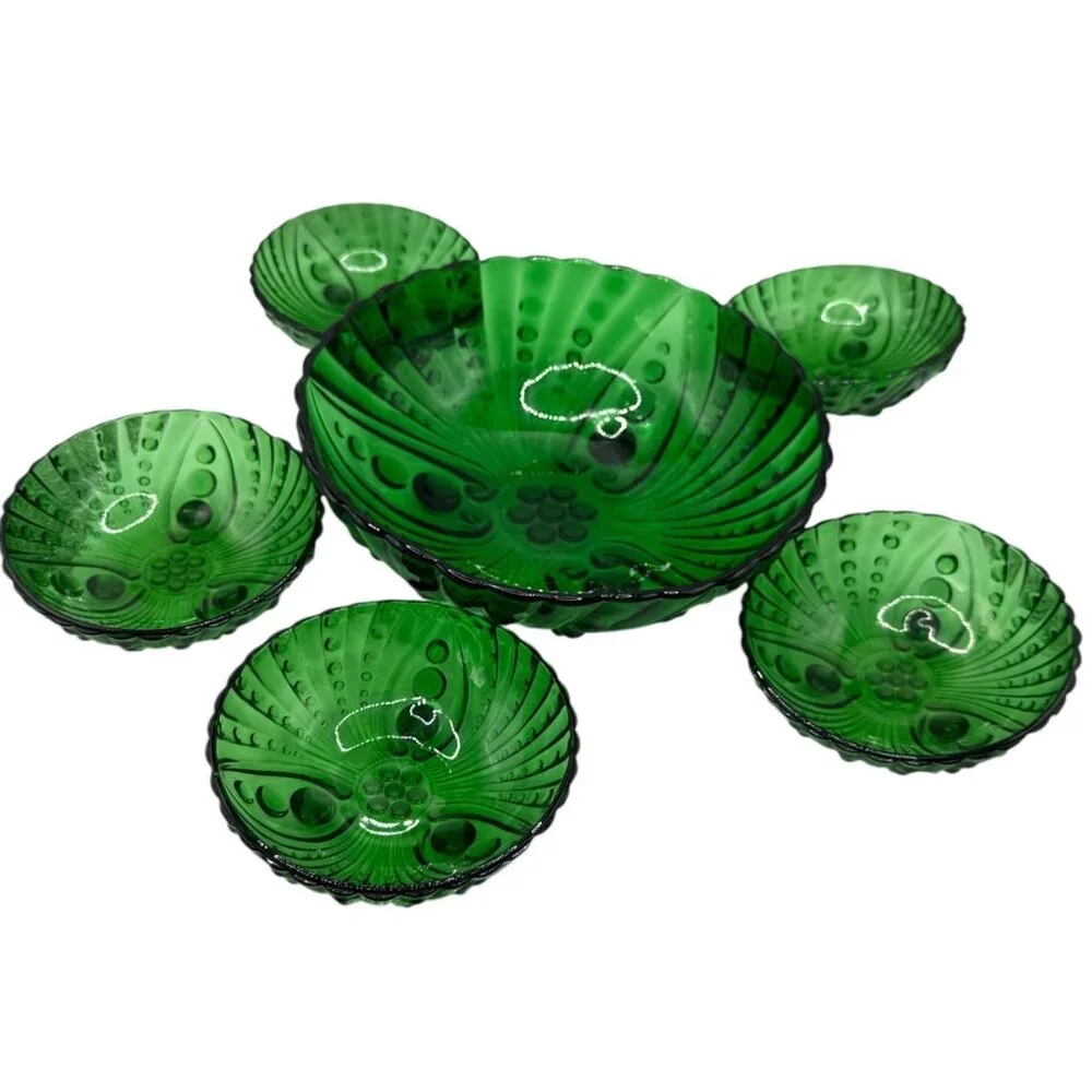 Vintage Anchor Hocking Vibrant Green Bubble Bowls - Picture 8 of 8
